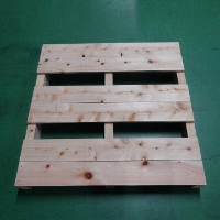 木製組立てパレットの上板配置例２